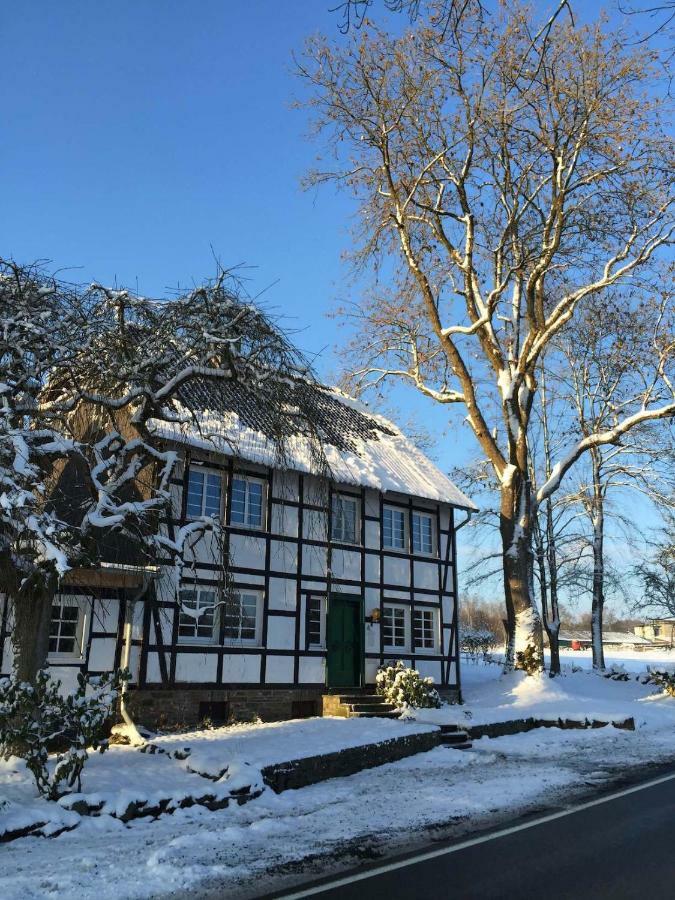 Ferienhaus Am Menzerather Weiher Monschau Eksteriør bilde